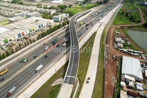 Akses Tol Jakarta - Tangerang Km 25. Foto Antara