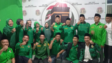 Silaturahmi Bacaleg dengan pengurus DPC PPP Kab Serang. Foto: Aden Hasanudin