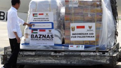 Presiden RI, Joko Widodo melepas bantuan Palestina tahap 2. Foto: Setkab RI