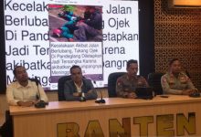 Kabid Humas Polda Banten, Kombes Pol Maruli Hutapea menjelaskan kasus pengemudi ojek di Pandeglang. Foto Antara