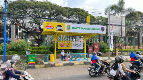 Maxim Indonesia memperbaharui desain halte di sejumlah lokasi di Cilegon. Foto: PR Maxim Indonesia