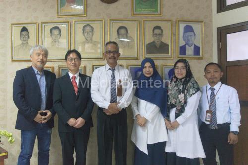 Rombongan dari Chou University Japan berkunjung ke SMA Muhi Yogyakarta. Foto: Yusron Ardi Darma