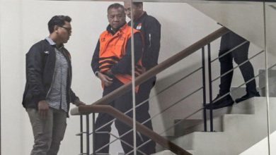 KPK menahan Bupati Tulungagung, GSW setelah terkena OTT. Foto Antara