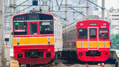 Kereta Commuter di Jabodetabek. Foto: Wikipedia