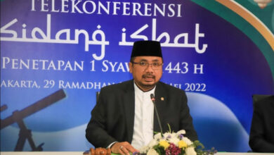 Menteri Agama RI mengumumkan Hari Raya Idul Fitri.