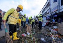 Pengawasan Pasar Anyar dan Sipon paska operasi penertiban menjelang Idul Fitri. Foto Antara