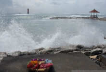 Ilustrasi Gelombang Tinggi. Foto: LKBN Antara