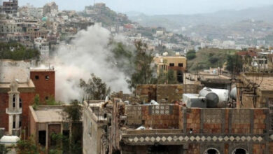 Pertempuran Tentara Yaman dengan Houthi di Kota Taiz. Foto: Arab News