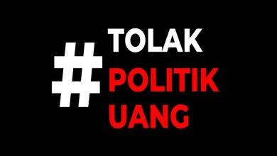 Politik Uang