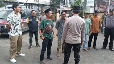 Polsek Kragilan amankan 4 juru parkir liar. Foto: Yono