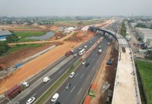 Pembangunan akses jalan tol di Km 25 Jakarta - Merak. Foto: Antara