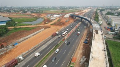 Pembangunan akses jalan tol di Km 25 Jakarta - Merak. Foto: Antara