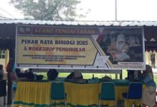 Stand pendaftaran Pekan Raya Biologi di Unri. Foto: Panitia PRB