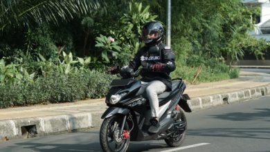 Perlengkapan pengenda sepeda motor Suzuki. Foto PR Suzuki