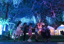 Salah satu permainan anak-anak di obyek wisata di Jakarta. Foto: Antara