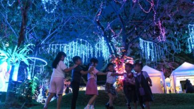 Salah satu permainan anak-anak di obyek wisata di Jakarta. Foto: Antara