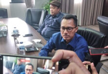 Ketua KPU Kota Serang, Ade Jahran soal anggaran Pilkada 2024. Foto: Hendra Hermawan