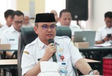 Plt Sekda Kota Cilegon, Ahmad Aziz Ade Saputra. Foto Daeng Yusvin