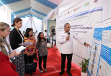 Bupati Tangerang, Ahmad Zaki Iskandar mendampingi Delegasi Usaid. Foto: Pemkab Tangerang