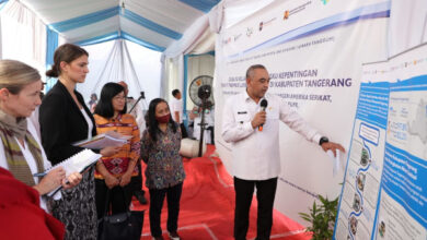 Bupati Tangerang, Ahmad Zaki Iskandar mendampingi Delegasi Usaid. Foto: Pemkab Tangerang