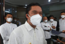 Pj Gubernur Banten dukung tanpa masker di ruang publik sesuai keputusan Presiden. Foto: Biro Adpim Banten