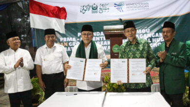 MoU Mathlaul Anwar dan Kemendag RI disaksikan Pj Gubernur Banten, Al Muktabar. Foto: Biro Adpim Banten