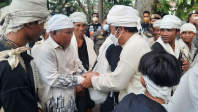 Al Muktabar, Sekda Banten menyambut Jaro Saija yang memimpin Seba Baduy.
