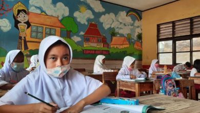 Anak SDN di Koa Tangerang Selatan (Tangsel). Foto Antara