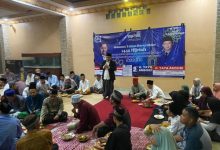 pengajian anak yatim piatu di rumah anggota DPRD Kab Tangerang. Foto: Iqbal Kurnia