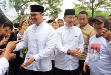 Andika Hazrumy, Calon Bupati Serang bersama wakilnya, Nanang Supriatna. Foto: Budi Wahyu Iskandar