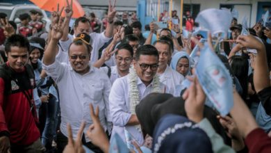 Andra Soni, Cagub Banten Nomor urut 2 berkunjung ke PT Seijin Global di Tangerang. Foto: Yono