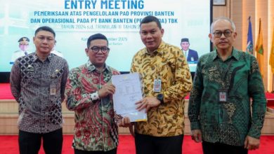 Gubernur Banten, Andra Soni dalam entry meeting dengan BPK Perwakilan Banten. Foto: Biro Adpim Banten