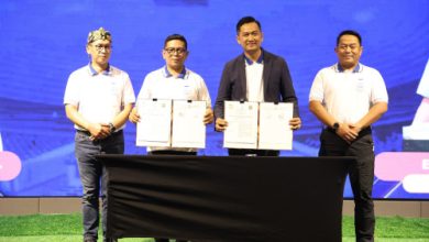 Penandatanganan MoU Penggunaan BIS jadi homebase Adhyaksa FC Banten. Foto: Biro Adpim Banten