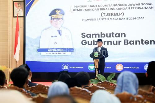Gubernur Banten, Andra Soni mengukuhkan Forum CSR Banten. Foto Biro Adpim Banten
