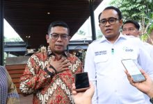 Gubernur Banten, Andra Soni dan Dirut PT ASDP Indonesia Ferry, Heru Widodo. Foto: Biro Adpim Banten