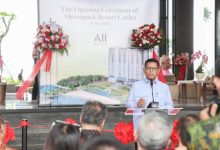 Gubernur Banten, Andra Soni di peresmian Hotel Movepick Anyer. Foto Biro Adpim Banten