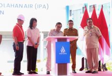 Gubernur Banten, Andra Soni dan Gubernur Jakarta, Pramono Anung hadiri MoU jual beli air curah. Foto: Antara