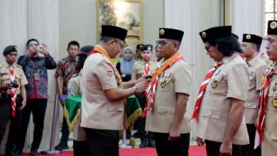 Gubernur Banten, Andra Soni dilantik menjadi Ketua Mabida Gerakan Pramuka Banten. Foto Biro Adpim Banten