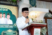 Gubernur Banten, Andra Soni di sebuah masjid di Tangerang. Foto Biro Adpim Banten