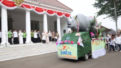 Karnaval panjang mulud di Gedung Negara Banten. Foto Biro Adpim Banten