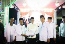 Gubernur Banten, Andra Soni di Masjid Kuno Assaadah di Walantaka. Foto Biro Adpim Banten.