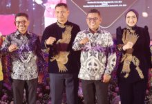 Gubernru Banten, Andra Soni saat pisah sambut Kapolresta Tangerang Kota. Foto: Biro Adpim Banten