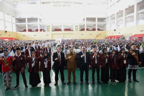 Gubernur Banten, Andra Soni hadiri PKKMB Untirta. Foto: Biro Adpim Banten