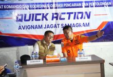 Gubernur Banten, Andra Soni di Posko Pencairian rombongan jurnalis di Pandeglang. foto Biro Adpim Banten
