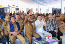 Gubernur Banten, Andra Soni bersama wakilnya, Achmad Dimyati Natakusumah di Sepatan. Foto Biro Adpim Banten