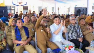 Gubernur Banten, Andra Soni bersama wakilnya, Achmad Dimyati Natakusumah di Sepatan. Foto Biro Adpim Banten