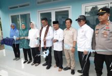Gubernur Banten, Andra Soni meresmikan Posyandra di Desa Jagabaya, Kabupaten Lebak. Foto Biro Adpim Banten