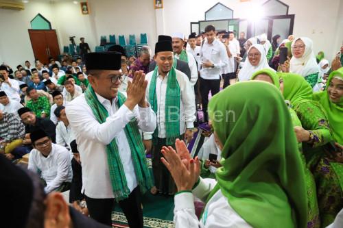 Gubernur Banten, Andra Soni buka puasa bersama di Kantor PWNU Banten. Foto Biro Adpim Banten