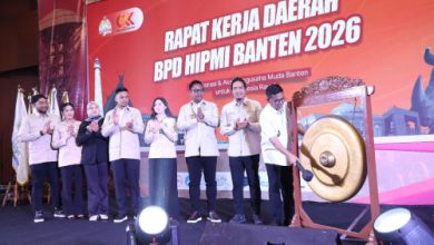 Gubernur Banten, Andra Soni membuka Rakerda Hipmi Banten. Foto Biro Adpim Banten