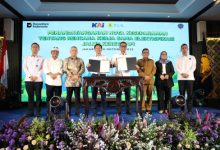 Penandatanganan elektrifikasi dan reaktivasi rel KA Rangkasbitung - Pandeglang. Foto: Biro Adpim Banten